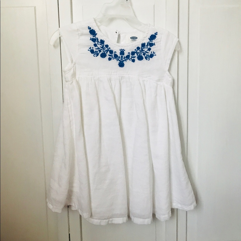 Blue and white Old Navy Dress W Flower Detail 3/4T